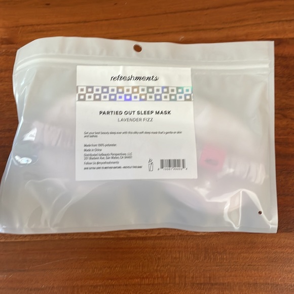 Satin sleep mask purple yellow lavender fizz - Picture 3 of 3